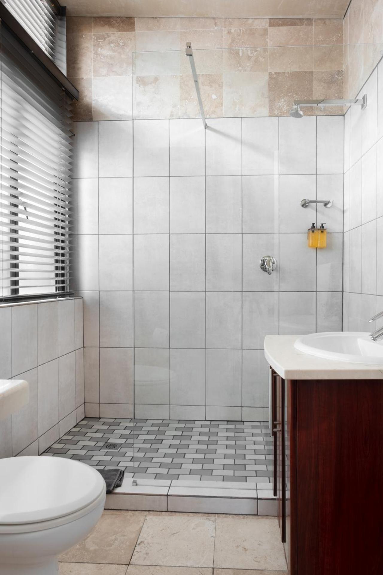 Apartamento de 84 m² en Stellenbosch Central, con 2 habitación Exterior foto
